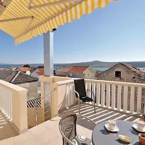  Apartman Kontrada